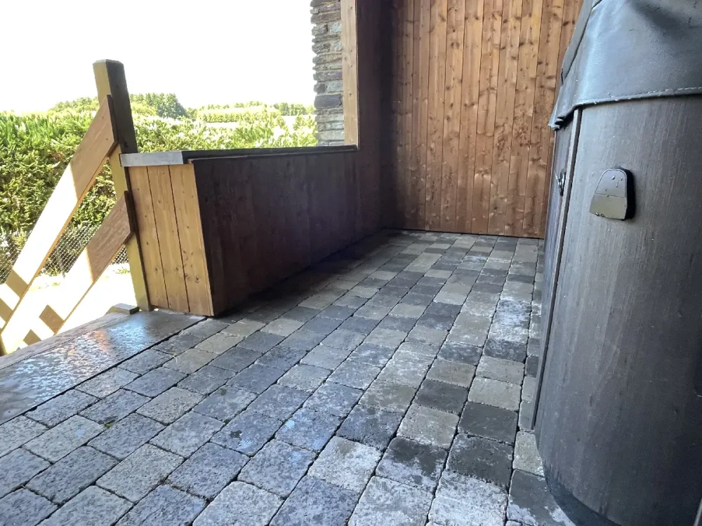 Menuiserie générale près de Houyet